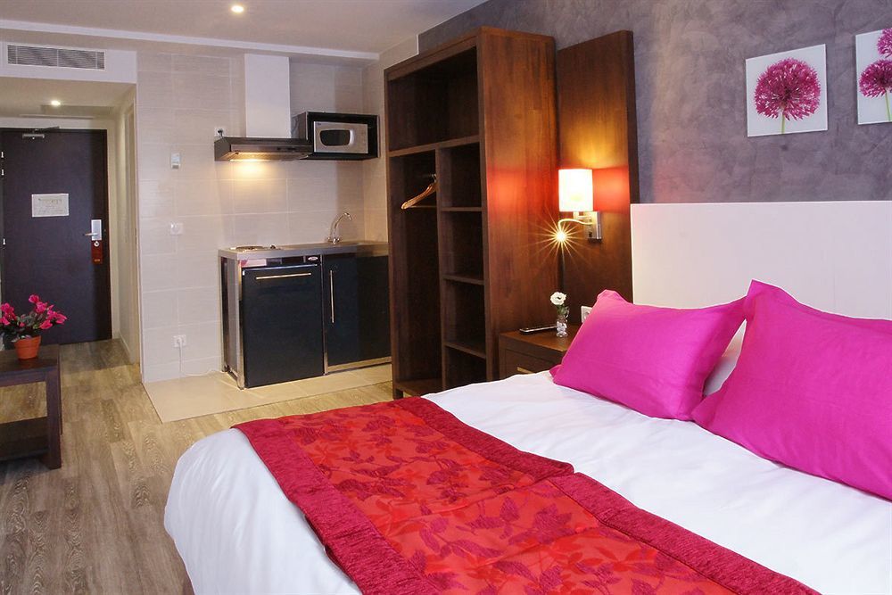 Hotel Paris Pacific Paris-Villejuif- Pres Du Metro L'Hay Les Roses Ligne 14 - Direct Paris-Aeroport Orly Et Institut Gustave Roussi الغرفة الصورة